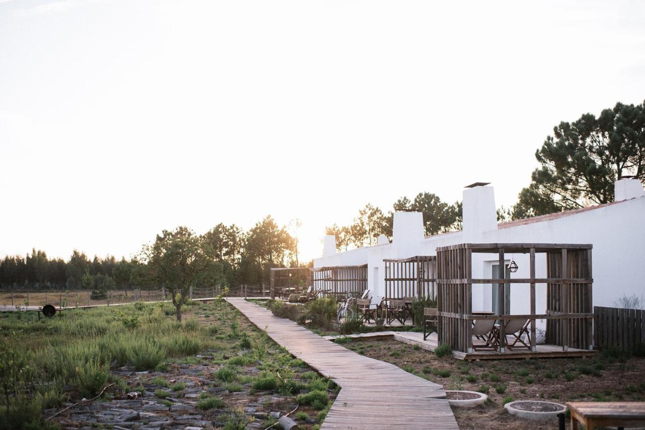 Craveiral Farmhouse By Belong Staying & Feeling Sao Teotonio Exterior photo